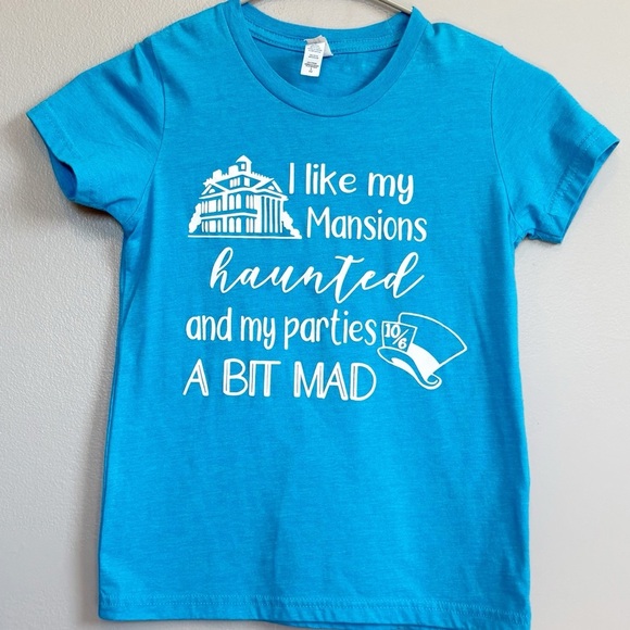 🤍5 for 20$ Disney Girls Short Sleeve Tee with Haunted Mansion Design 6-8 - Picture 1 of 7
